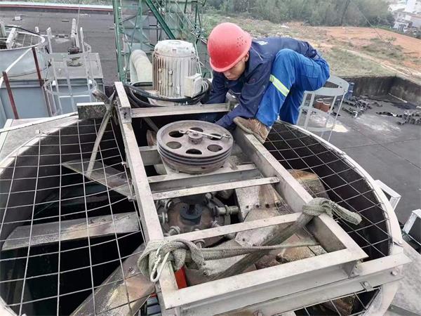 为了解决冷却塔噪声